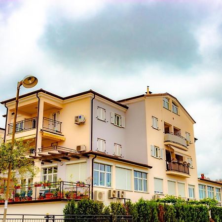 Apartment Botic Пореч Экстерьер фото