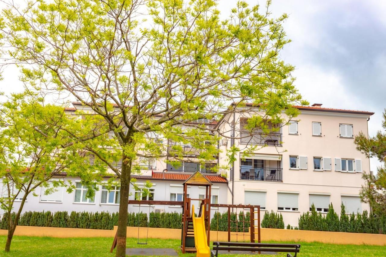 Apartment Botic Пореч Экстерьер фото